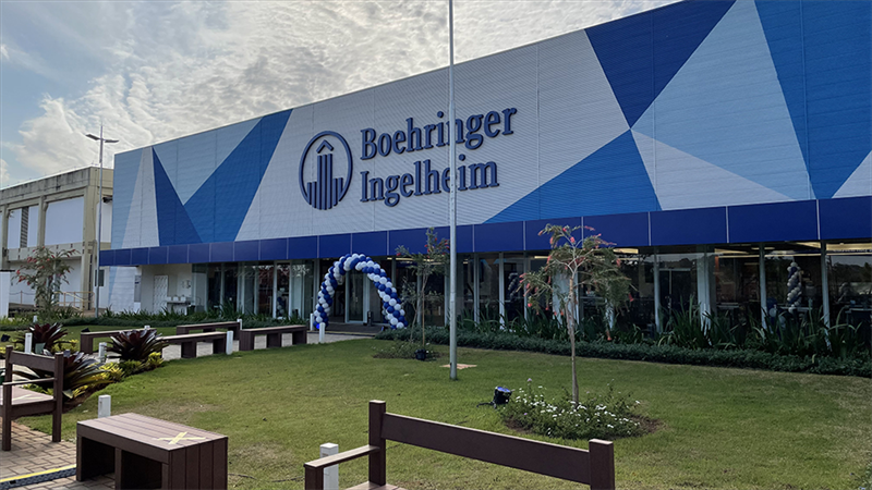 Fábrica de Boehringer Ingelheim em Paulínia, no interior de São Paulo, onde são produzidos os antiparasitários NexGard® e NexGard Spectra®. Créditos: Divulgação Boehringer Ingelheim 